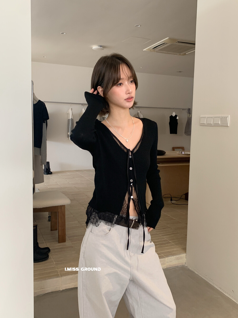 IMISS冬季新款纯欲风蕾丝拼接假两件系带针织开衫上衣女H01178