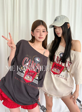 ME KAKAMEE新品复古美式贴布绣花KT斜肩宽松大版短袖T恤S5057