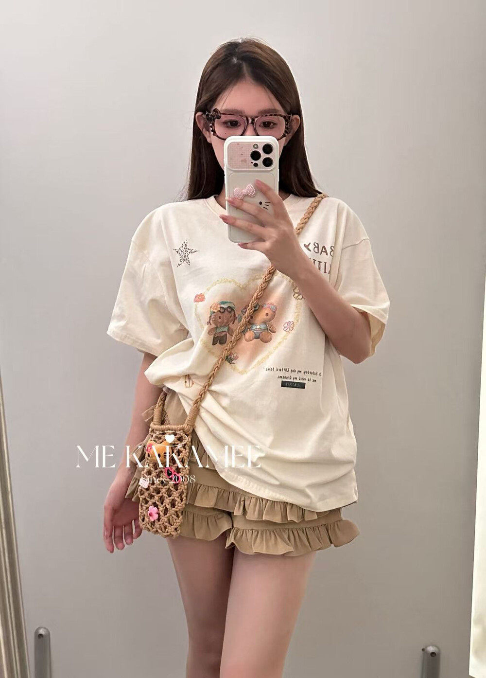 ME KAKAMEE夏新品喷画KT冰爽雪花棉大版T恤短袖T恤配编织包9563