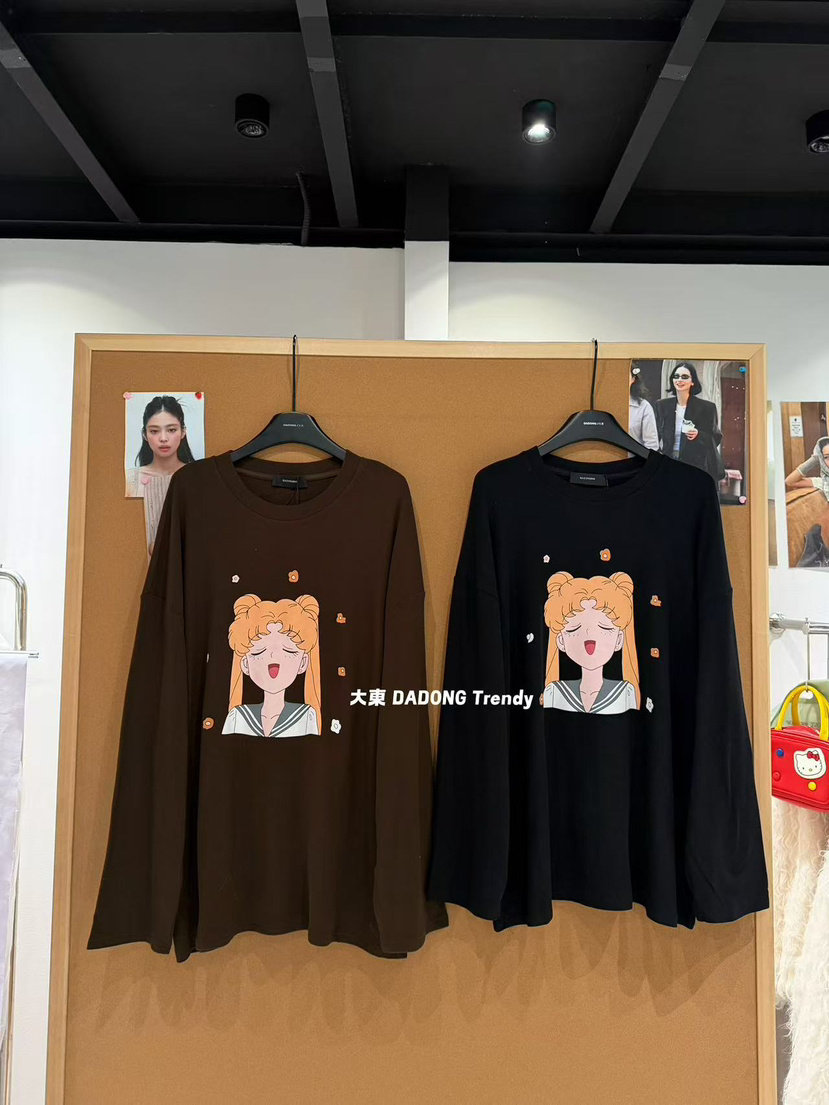 大東DADONG冬季新款韩版宽松美少女印花百搭长袖T恤圆领7129