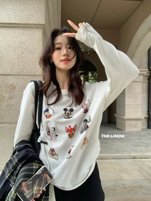 The lemon冬季新款趣味九宫格云朵绒抓毛卡通米奇长袖T恤女9290