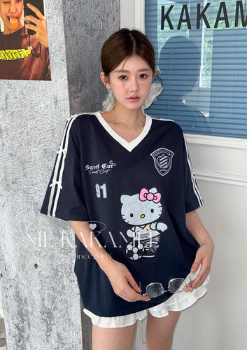 ME KAKAMEE重工KT球服V领立体蝴蝶结织带撞色设计短袖T恤S5386