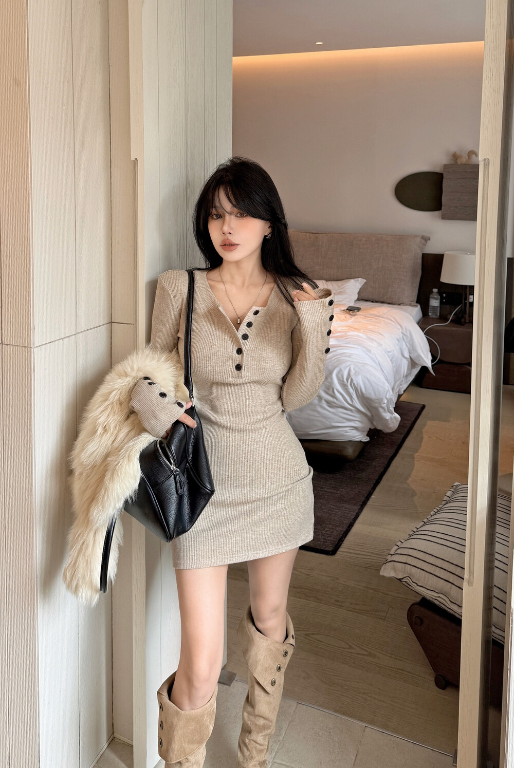 ALA冬新款韩系小女人洋气百搭 巨显瘦加绒磨毛针织包臀连衣裙2290