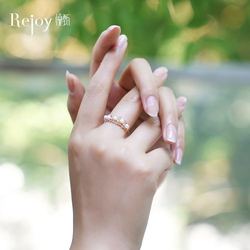 悦甄日本手作弹力送女友18k金