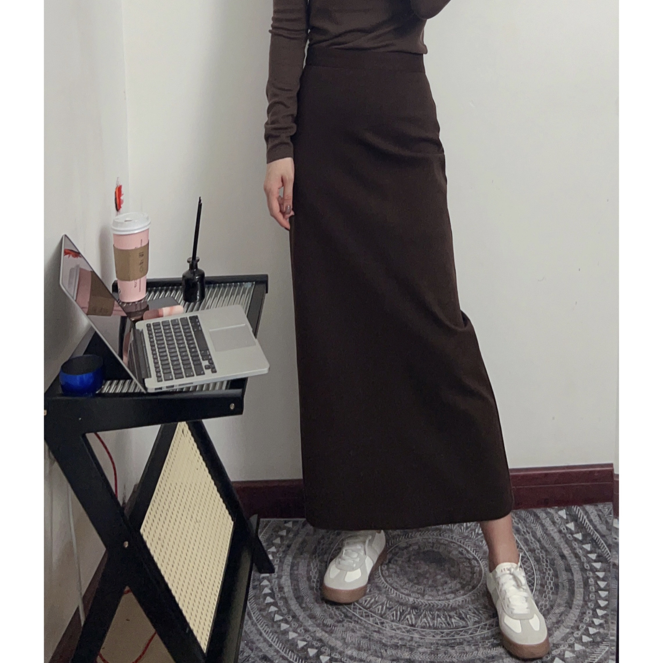黑色毛呢半身裙秋冬女呢子半裙一步裙长裙通勤包臀裙H型裙后开衩