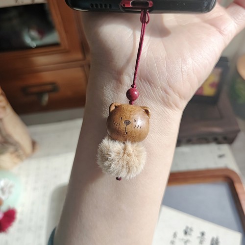 天然老桃木小熊手机链毛绒绒挂件护身压惊包包挂饰本命年平安礼物
