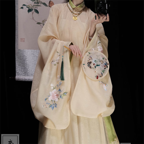 博古蝴蝶系列明制立领斜襟衫帝尧汉服原创绣花大袖