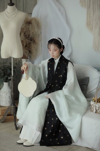 黑色比甲帝尧汉小金花织金合领长比甲双层原创