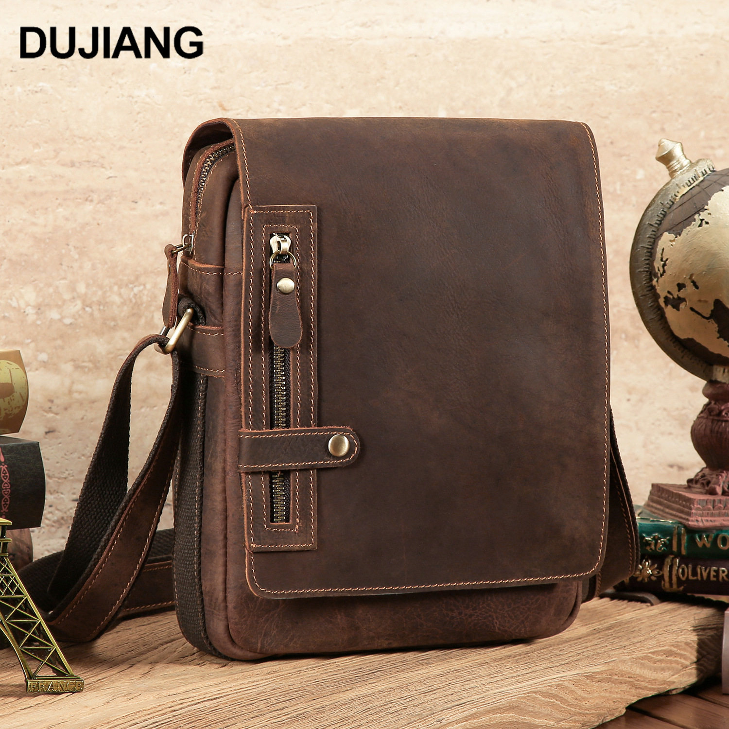 跨境新款真皮斜挎包复古时尚竖款单肩包拉链款感休闲包包男包