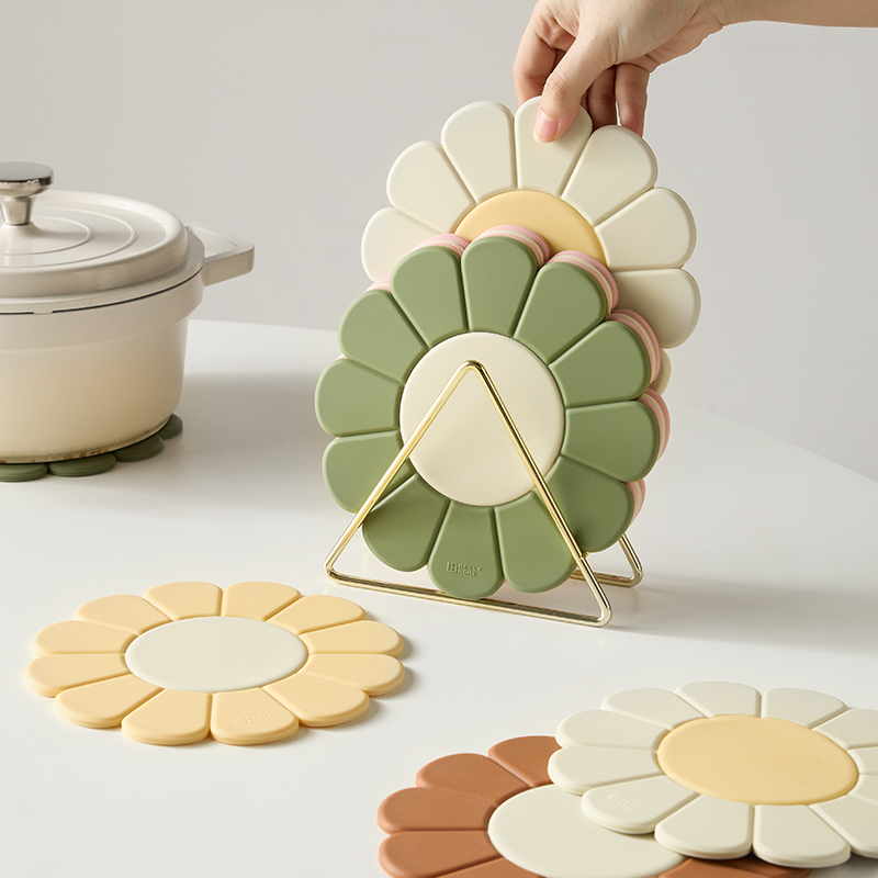 米立风物创意花朵隔热垫