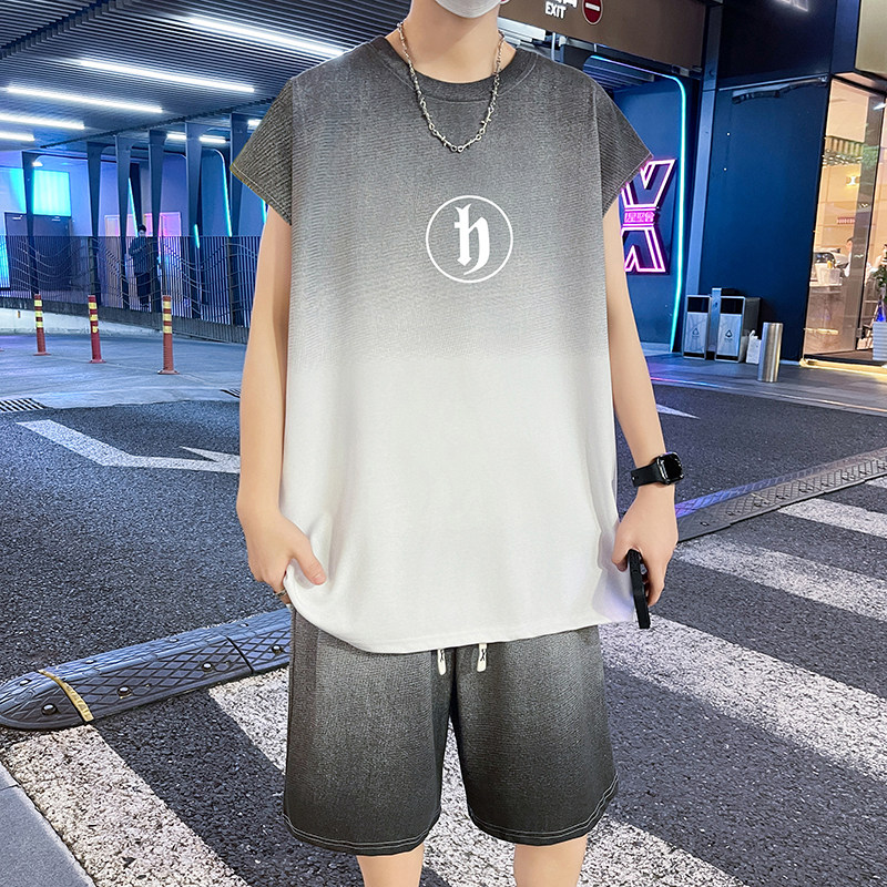 夏季宽松无袖t恤男孩12-15岁初中学生13帅气14青少年大童背心套装