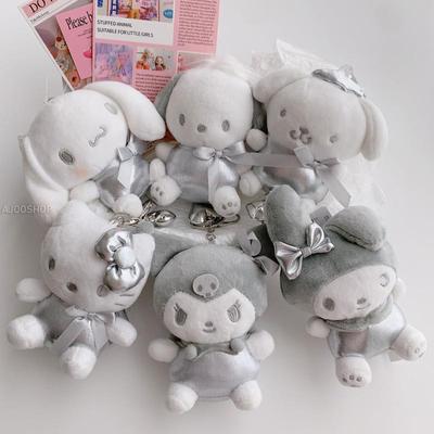 HelloKitty银色挂件包