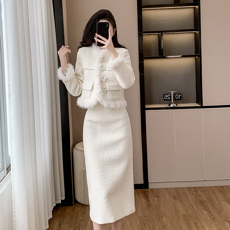 小香风羽绒服套装女白鸭绒加厚保暖毛毛拼接短款外套冬