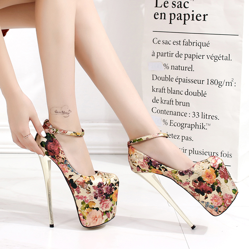 19cm恨天高跟鞋大码女鞋复古单鞋