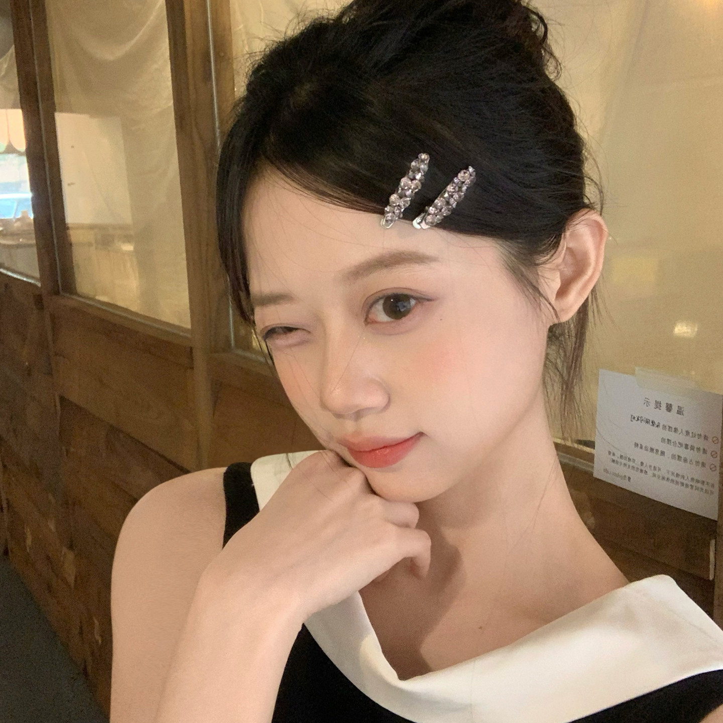 2个装 爆闪满钻刘海夹小号鸭嘴夹水钻发卡前额碎发夹子轻奢发饰女