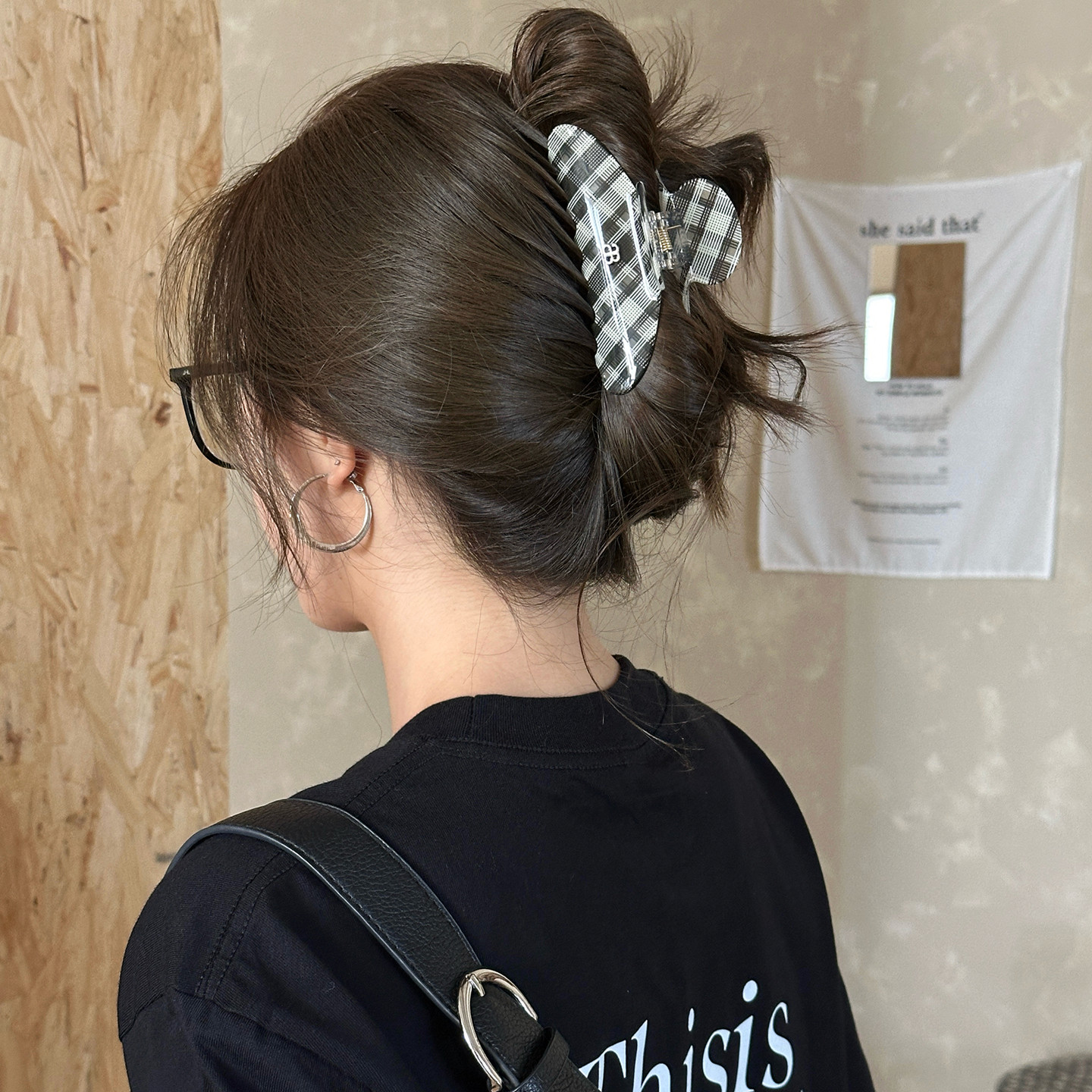博主同款！黑白格纹醋酸半圆抓夹慵懒老钱风鲨鱼夹后脑勺盘发夹子