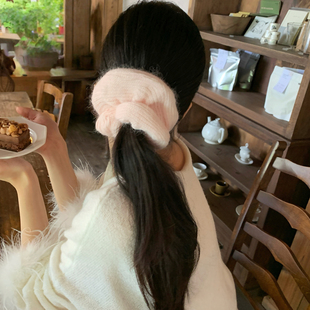 棉花糖粉~温柔马海毛针织发圈秋冬复古毛线大肠圈头绳扎马尾发饰