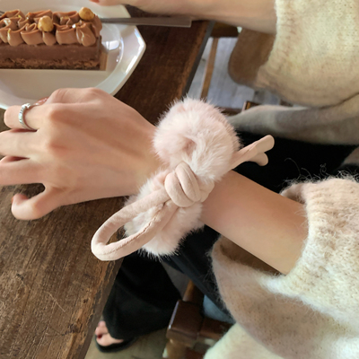 绵绵舒芙蕾！高级感蝴蝶结兔毛发圈百搭气质大肠圈仿皮草发绳发饰