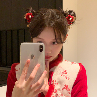 古风新年红色毛绒花朵流苏发夹头饰女新中式铃铛发卡汉服国风发饰