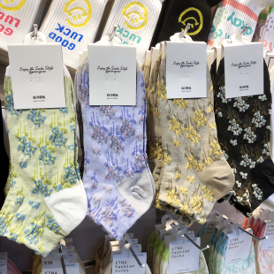 韩国进口袜子女时尚 浮雕感花朵短筒棉袜东大门春夏拼色跟女袜2066