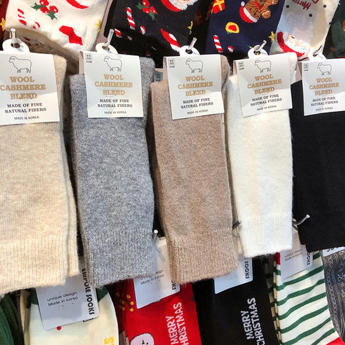 韩国VIVI羊毛袜子秋冬新款女袜加厚保暖羊绒羊毛混纺纯色中筒9394