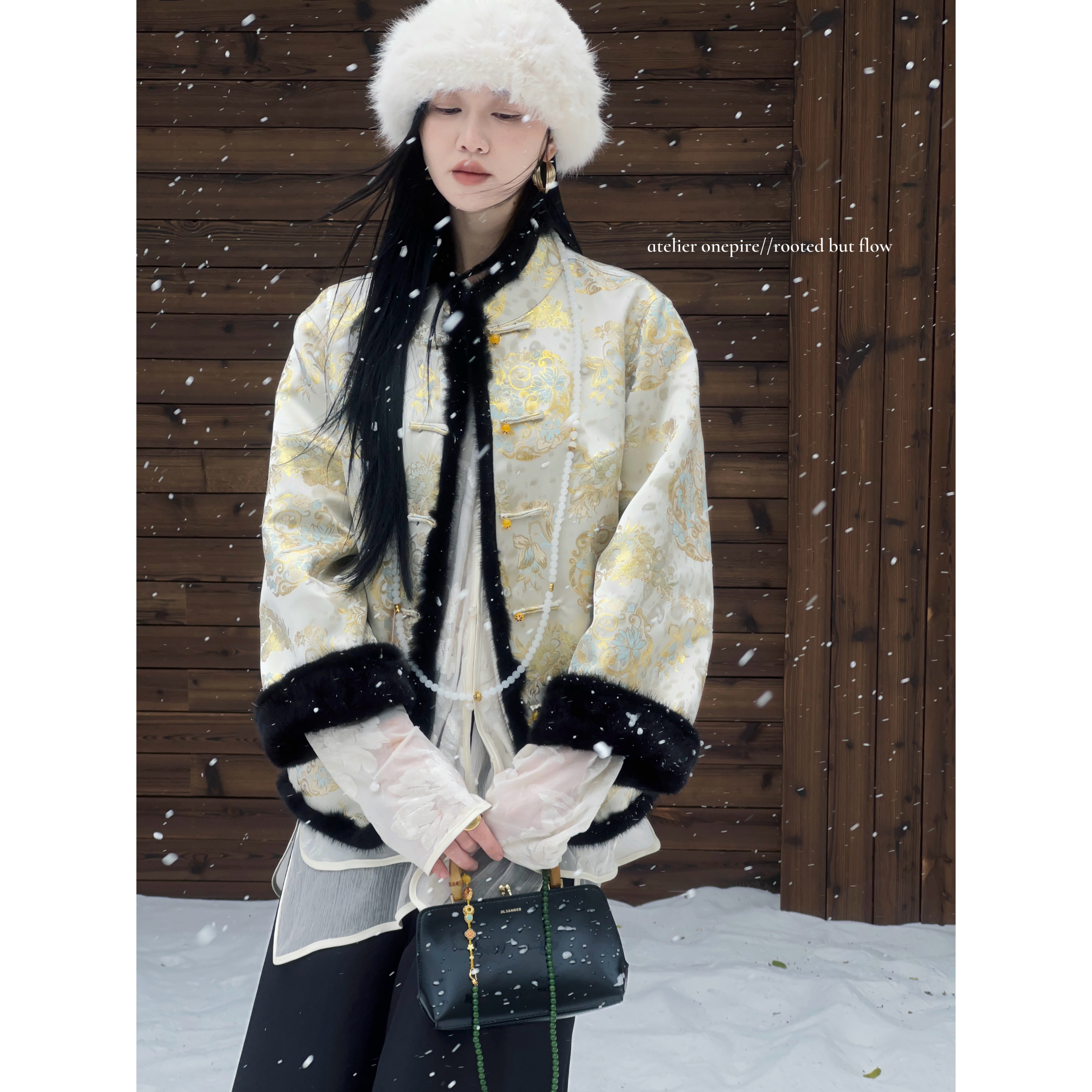 水貂毛走边双面穿仿宋锦提花