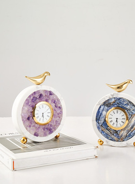 轻奢北欧样板房客厅时钟装饰品