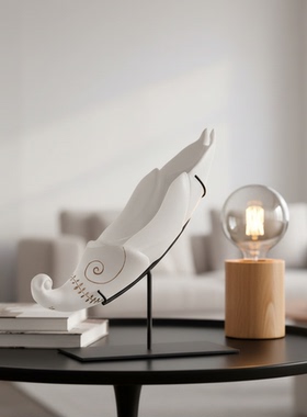 简约现代植物造型树脂乔迁摆件