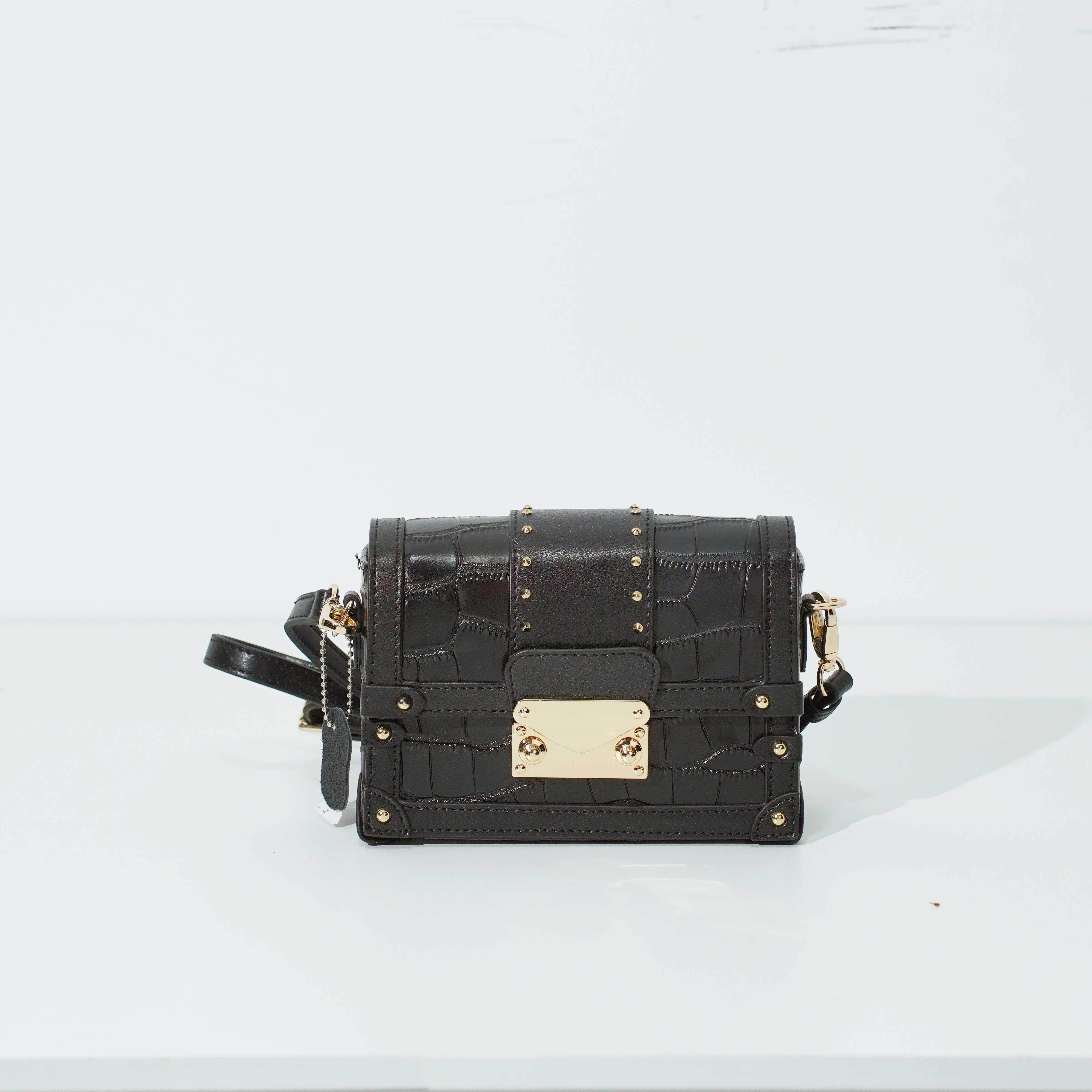 （品牌特卖）正品女包休闲时尚单肩包斜挎包W014