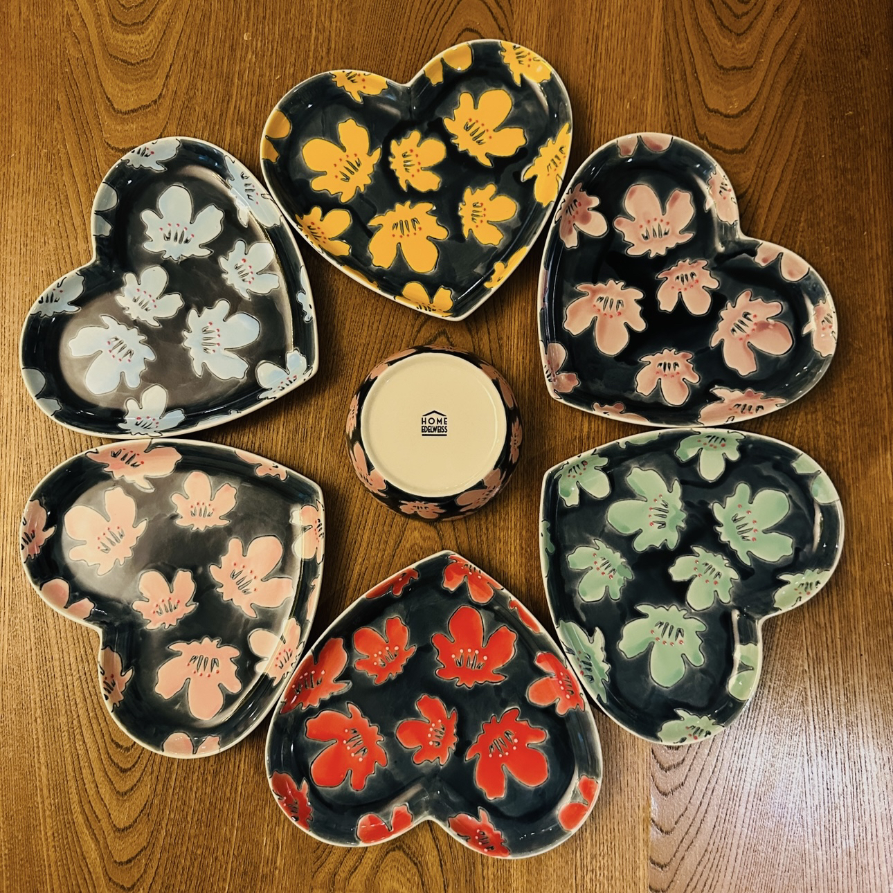 HOME EDELWEISS爱心手绘樱花感观爱心盘饭菜盘水果盘家甜品盘菜盘