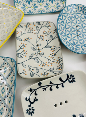 外贸陶瓷手绘陶瓷高档肥皂盒香皂盒皂碟卫生间家用肥皂碟托盘