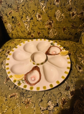 An外贸出口陶瓷盘浮雕餐盘ins风家用装饰摆件点心盘生蚝盘