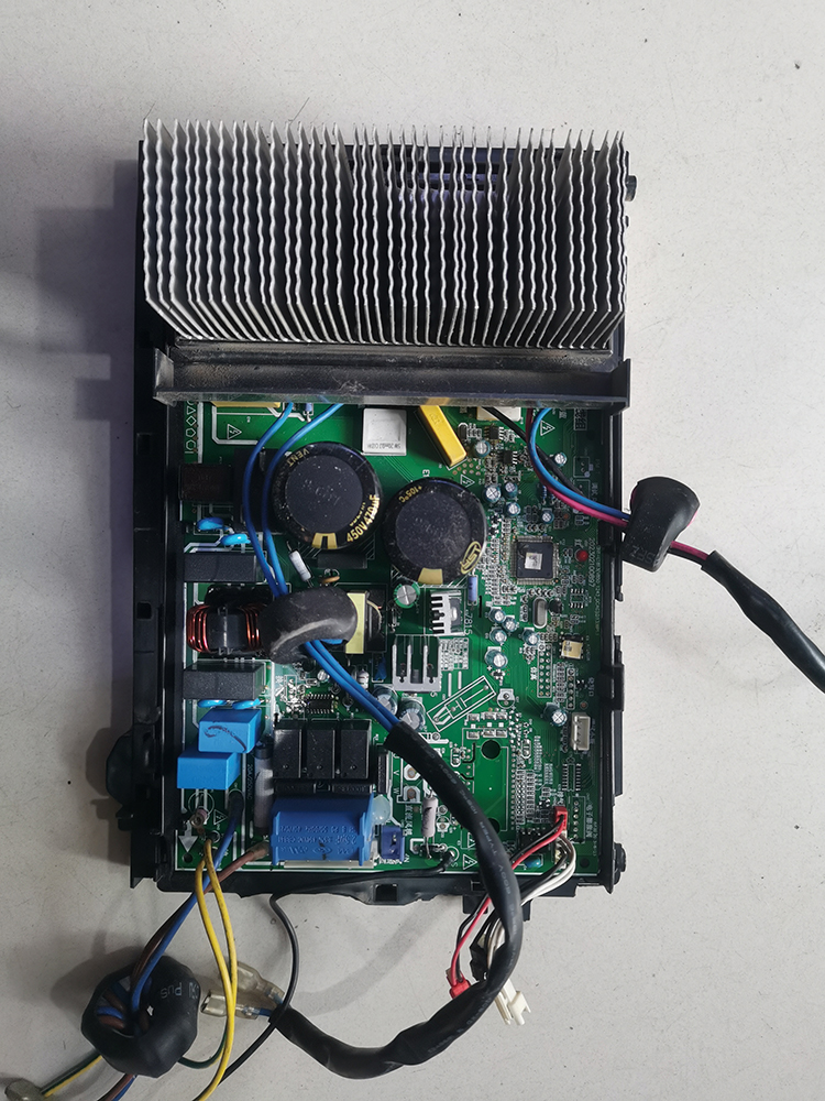 美的变频板D70F3451GC写好数据