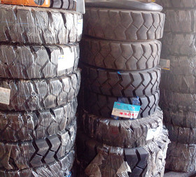 正新16x6-8叉车充气轮胎电动叉车