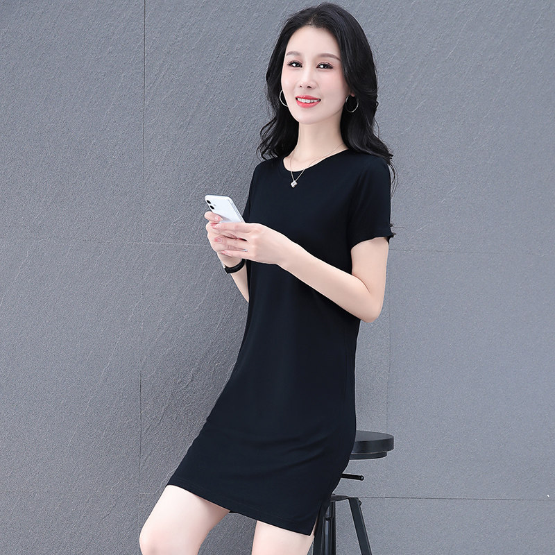 连衣裙女夏季2025新款遮肚中长款t恤时尚妈妈四十岁休闲百搭裙子