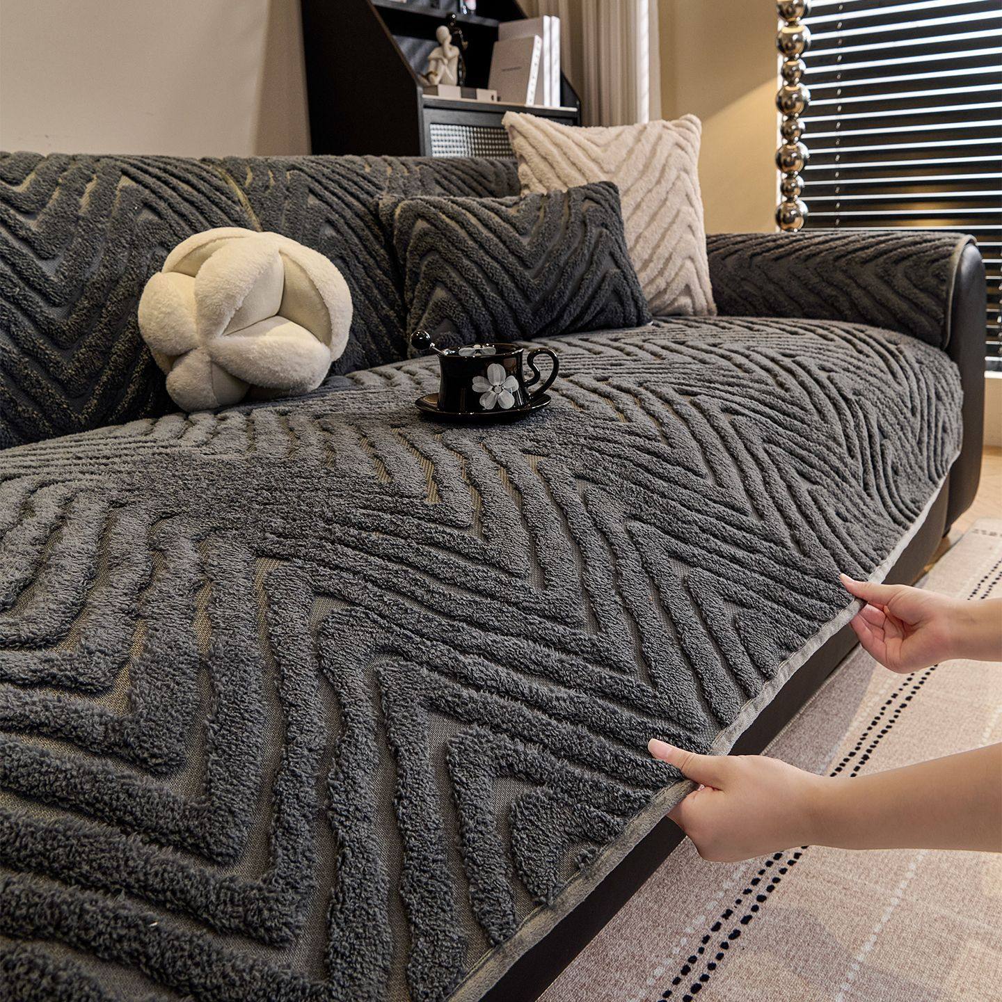 现代简约风舒棉绒直排沙发垫2026新款秋冬季加厚沙发盖布,居家布艺,沙发垫,淘宝优惠券,粉丝福利购,淘宝优惠卷