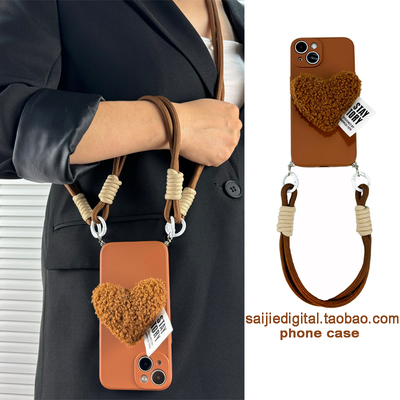 秋冬棕色毛绒爱心支架适用realme真我GT/2/5手机壳neo/2/3/5斜挎挂绳pro手腕带V13可背带Q3s女Q3t软10/11/12
