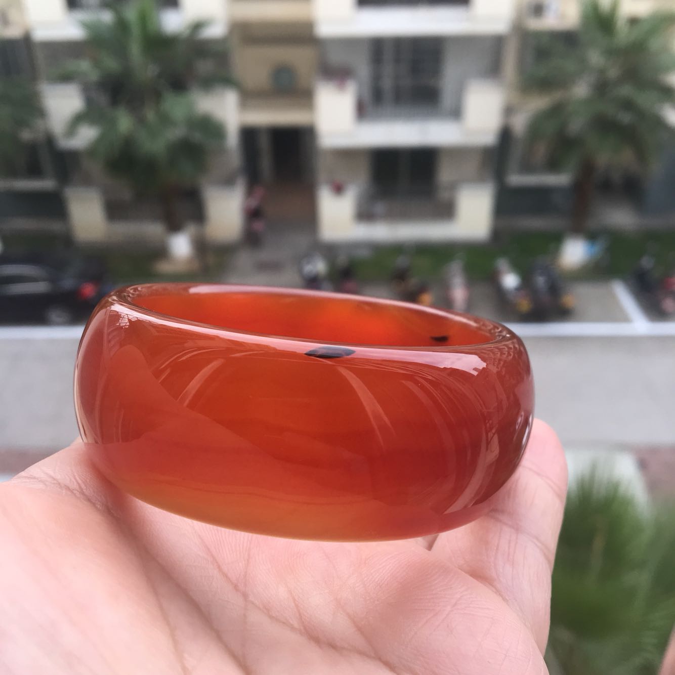 巴西天然红玛瑙手镯超宽明星版水润圆滑缠丝转运原石玉髓女礼厦门