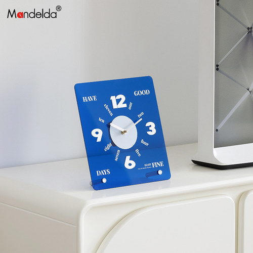 【该商品已降价】桌面摆件时钟