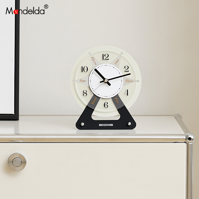 玄关轻奢高档装饰时钟摆件