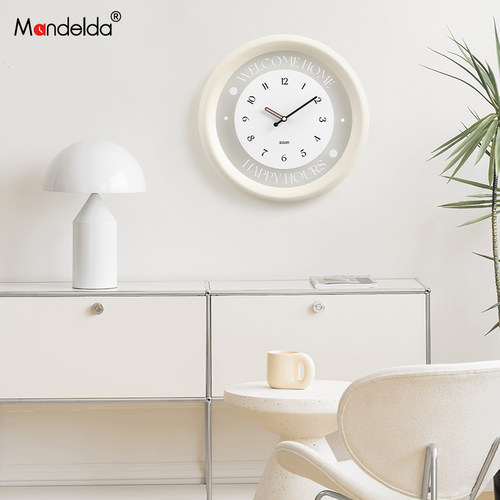 Mandelda免打孔现代简约钟表挂钟大气客厅家用时尚圆形时钟装饰墙