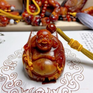 龙涎香龙泉香琥珀佛公弥勒佛摆件手把件持久留香雕工精美