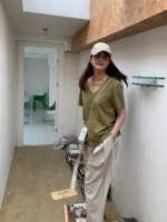 [Пятно] Жирное жирное жирное мм мм может носить t ~ v -neck с короткими