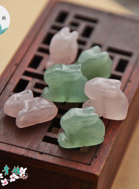 君绾青丝diy饰品配件兔子东陵玉