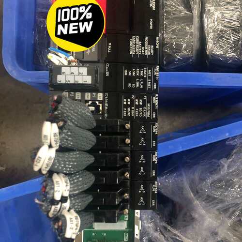 (议价)三菱PLC R16CPU R61P R04CPU RJ61B