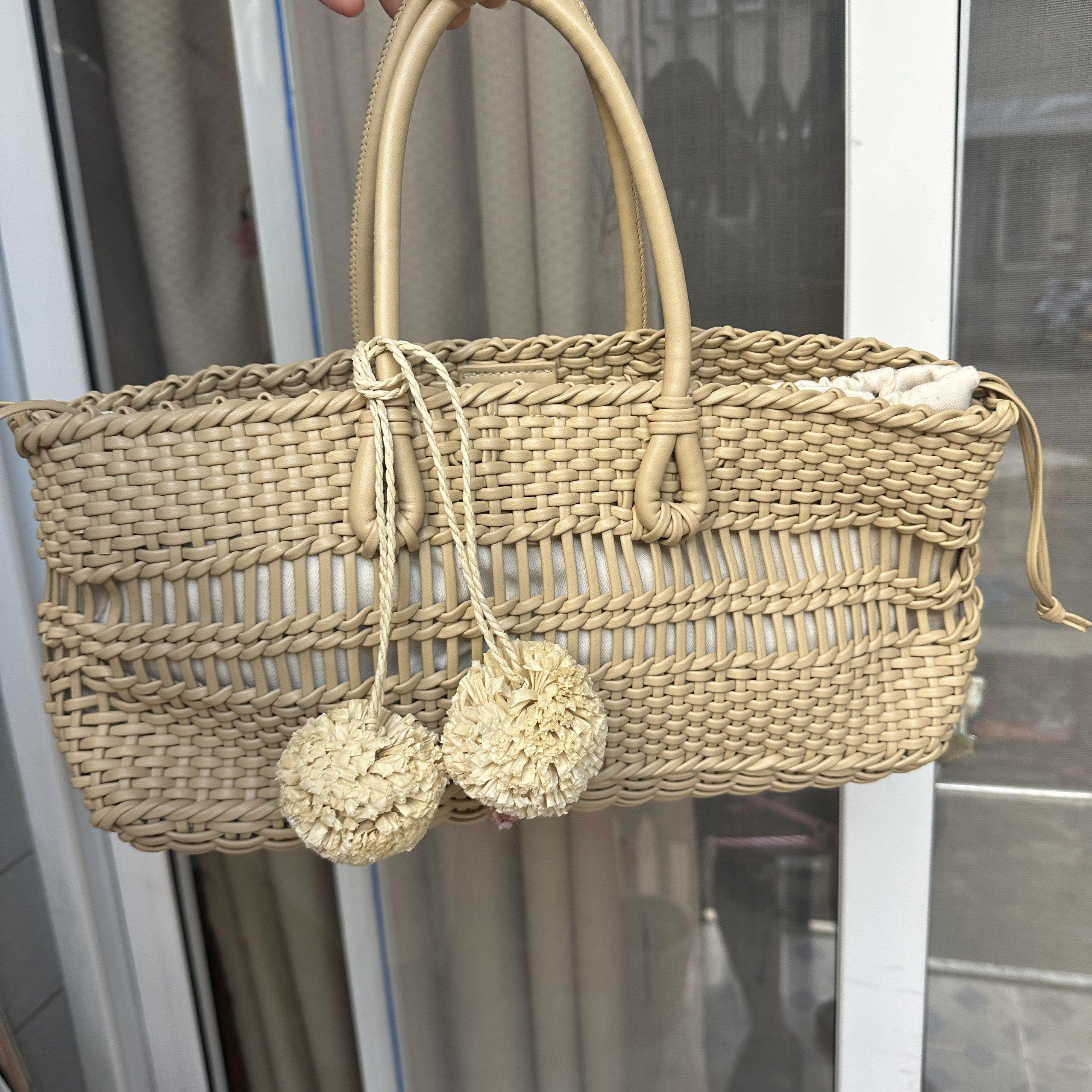 稀缺品 几个女包 米色可拆挂饰编织包身手提包 6290510 716