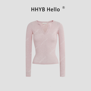 HHYB别来无恙 2025秋新款V领修身内搭针织打底衫独特上衣女M984