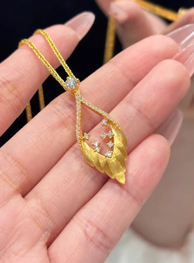 格调 小红书爆款气质金色拉丝羽毛点钻项链独特设计款锁骨链女