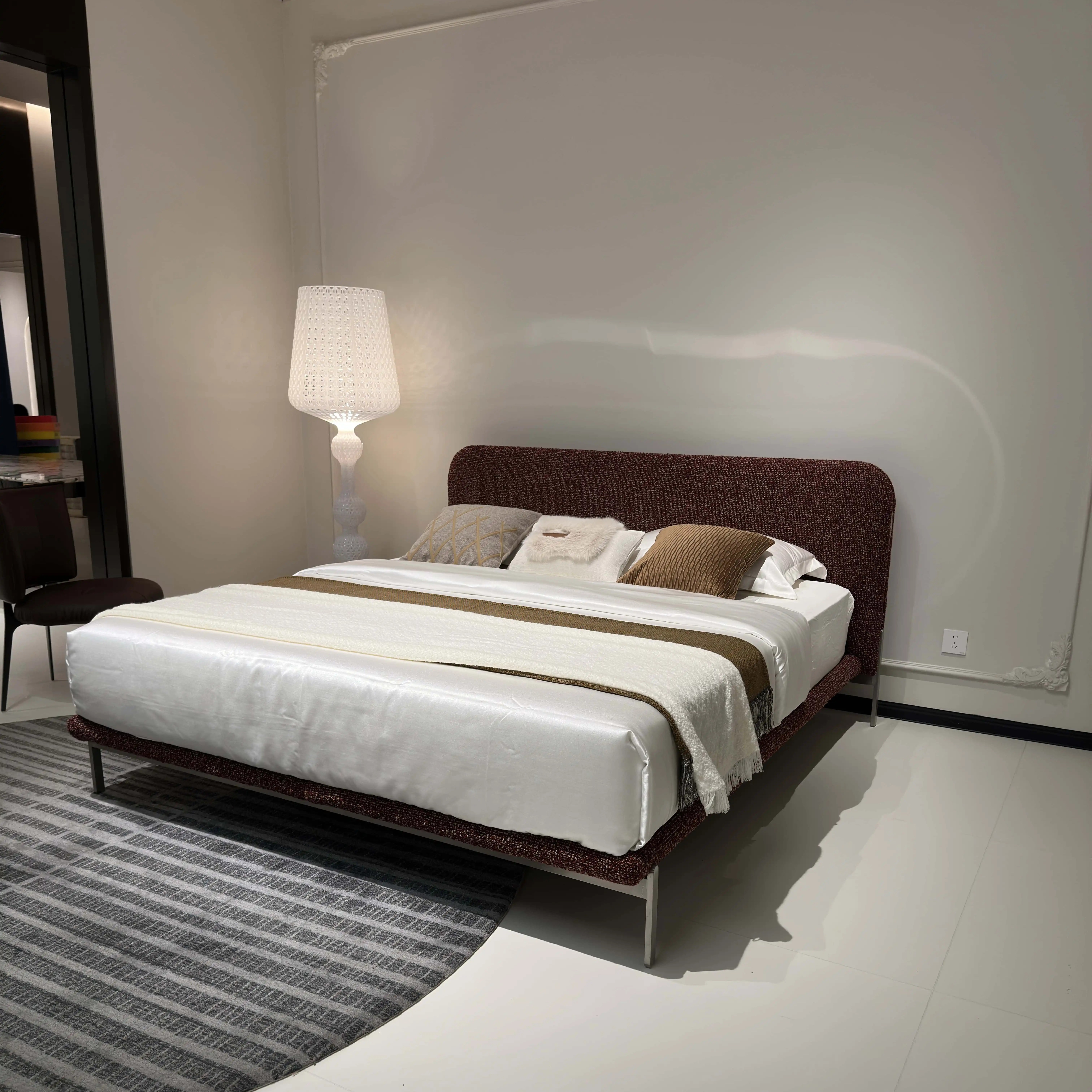 现代简约布艺床双人床主卧软包床