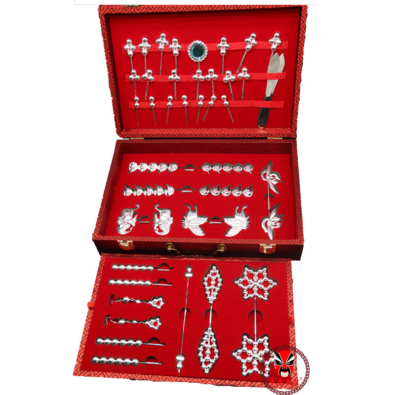 戏曲秦香莲王宝钏头饰 银丁泡子银锭头面银青衣京剧青衣包头头面